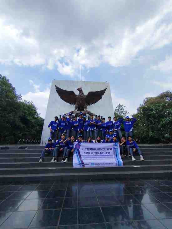 Projek Penguatan Profile Pelajar Pancasila (P5) SMK Putra Bahari